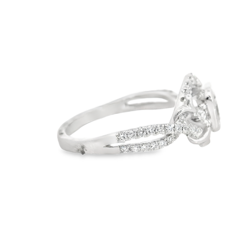 PLATINUM/DIAMOND RING