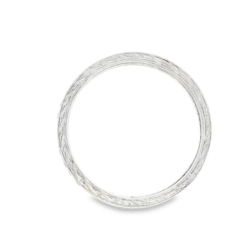 18KWG DIAMOND BAND