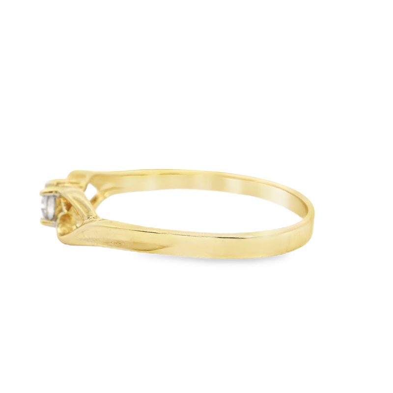 14K YG Diamond Ring