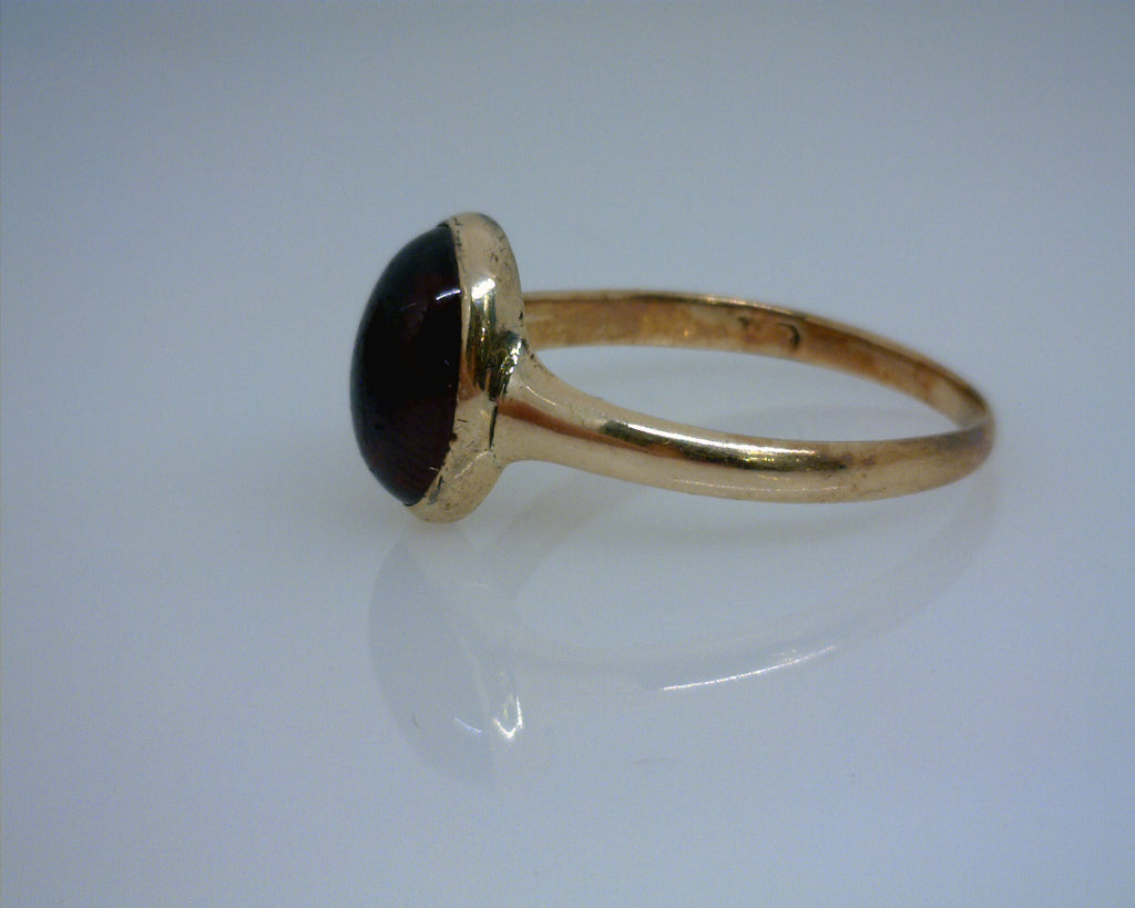 10K ROSE GOLD GARNET RING