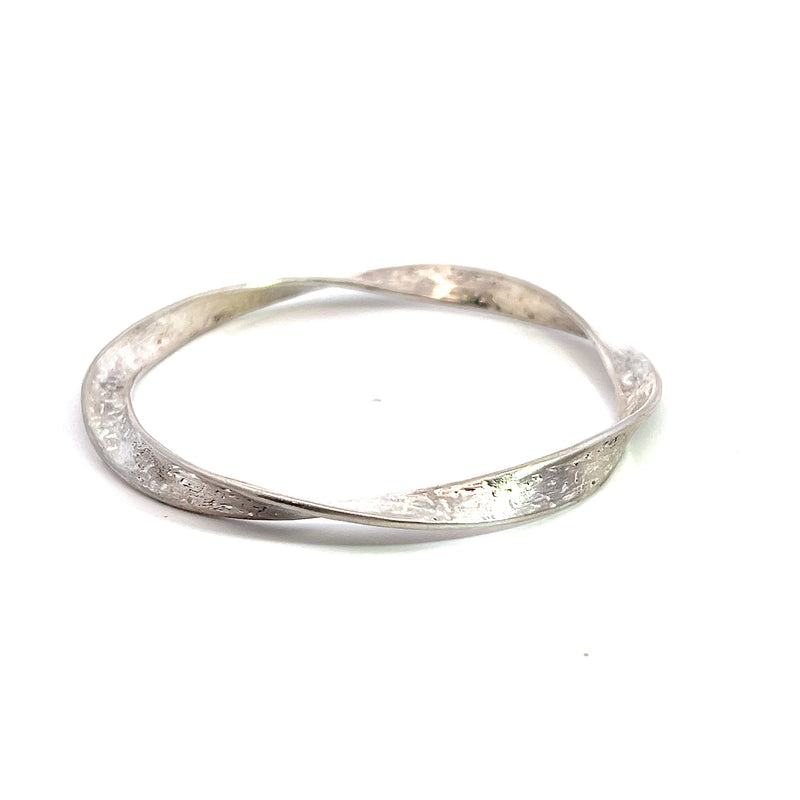 Silpada Textured Ribbon Bangle Bracelet