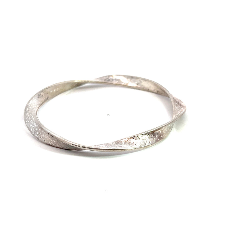 Silpada Textured Ribbon Bangle Bracelet