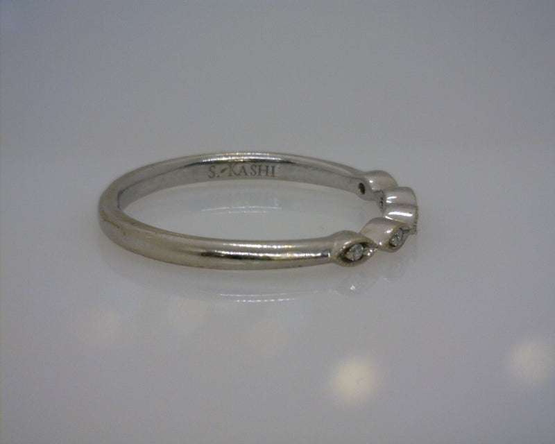 14K WG DIAMOND WEDDING BAND