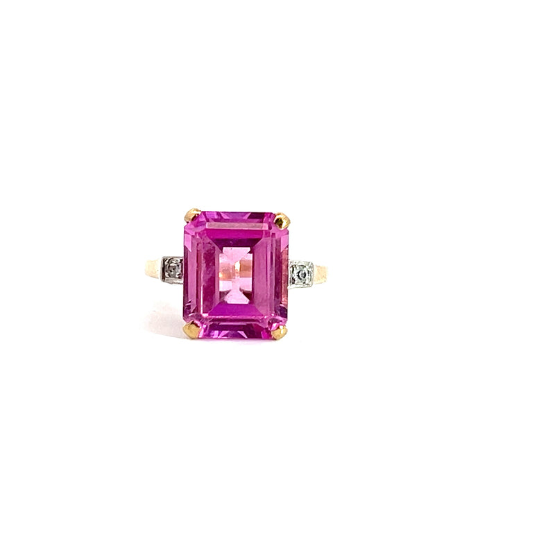 10K YG Synthetic Pink Stone Ring