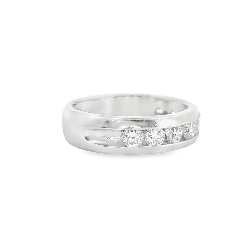 PLATINUM CHANNEL SET DIAMOND