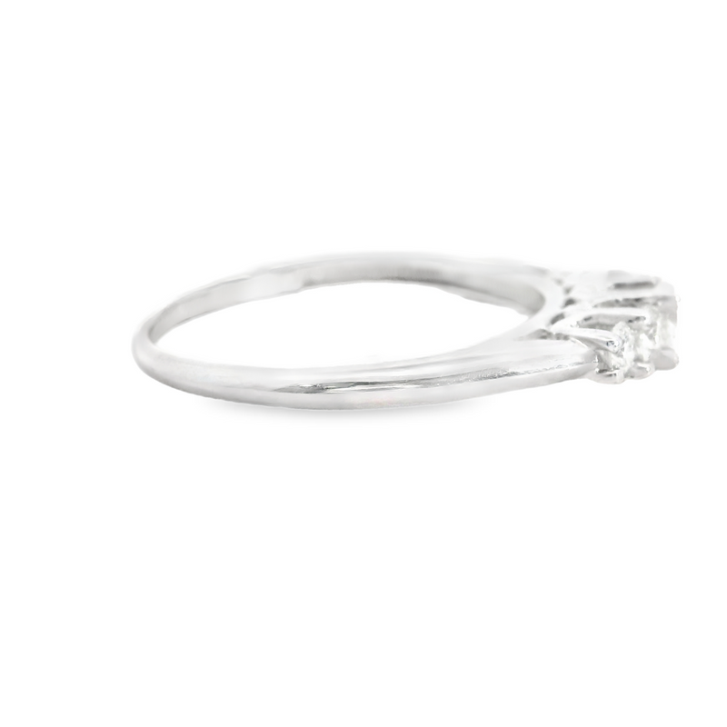 14K WG DIAMOND BAND