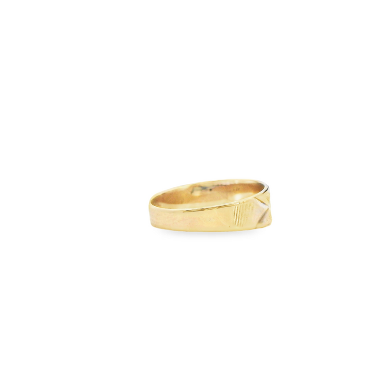 10K YG Diamond Cut Design Band