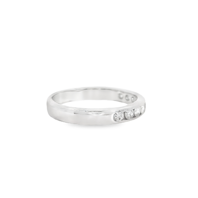 14K WG DIAMOND BAND