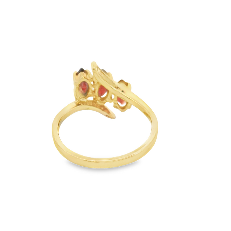 10K YG Garnet Ring