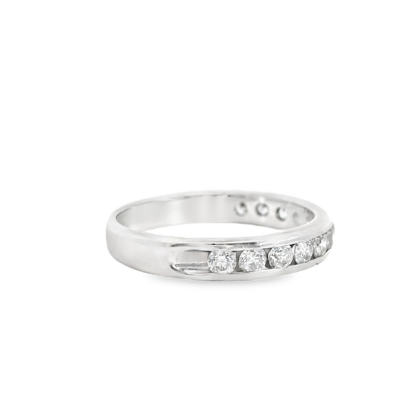 14K WG DIAMOND BAND