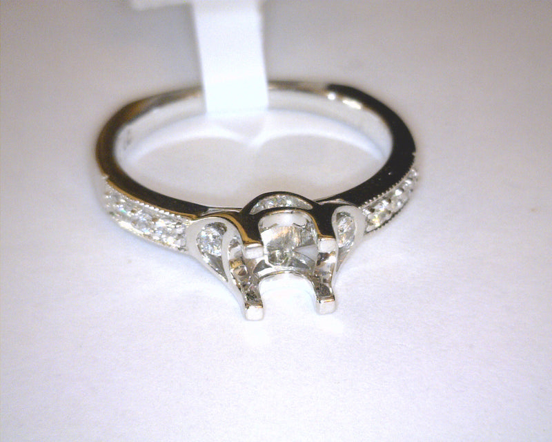 14K WG DIAMOND ENGAGEMENT RING