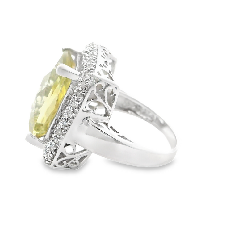 14K YG Cluster Diamond Ring