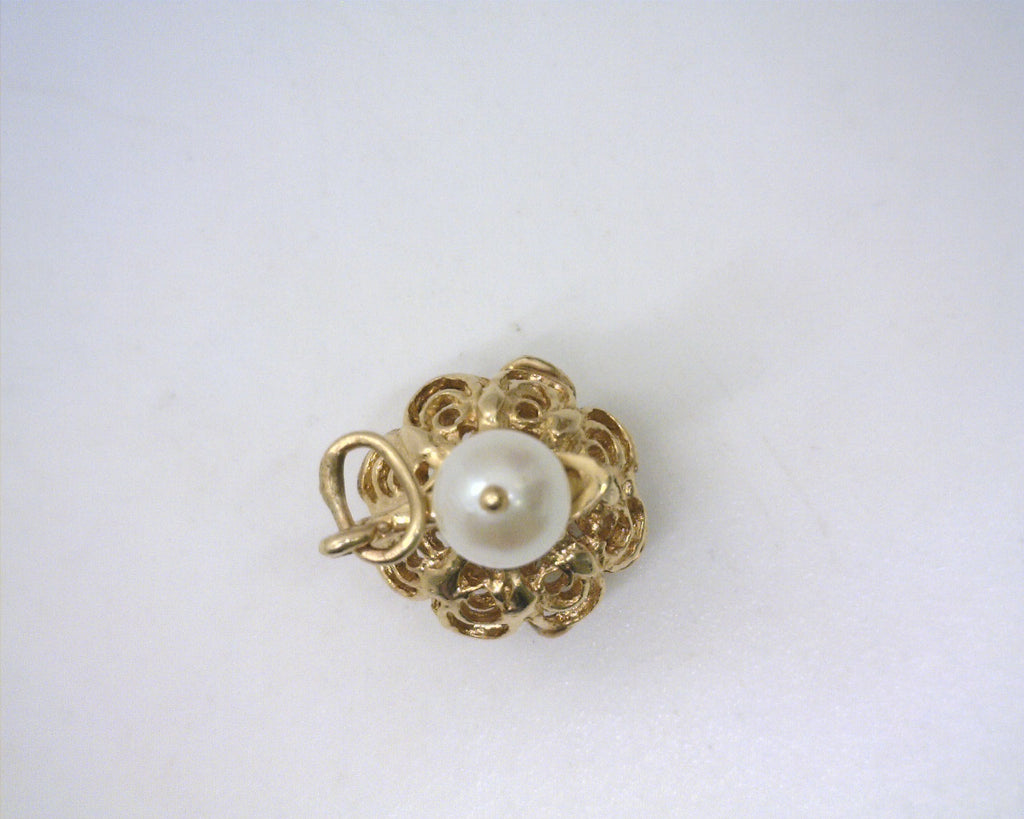 14K YG Pitcher Pendant w/ Pearl