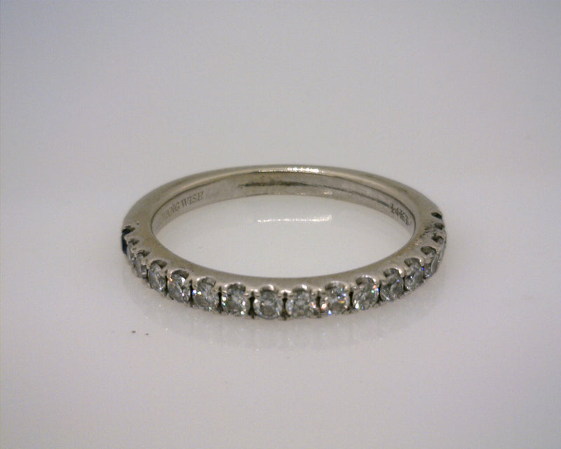 14K WG DIAMOND BAND