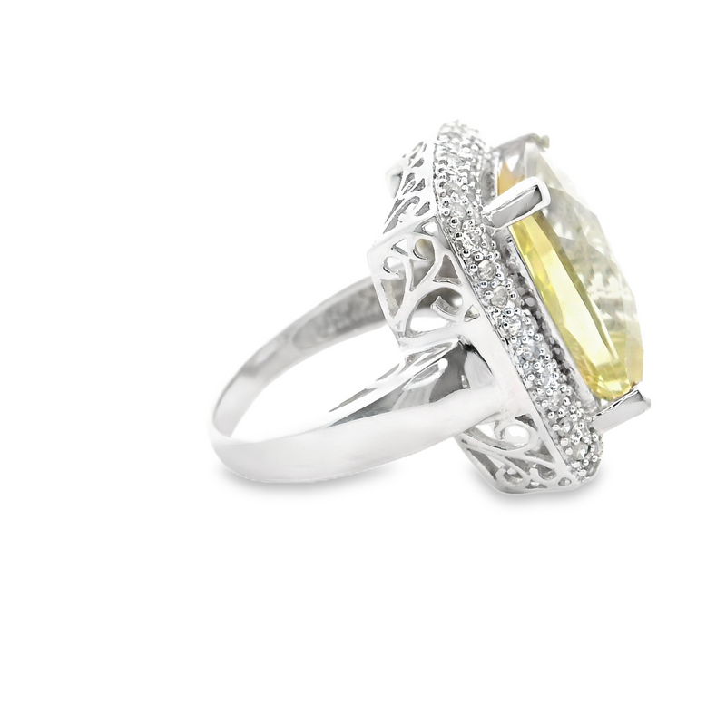 14K YG Cluster Diamond Ring