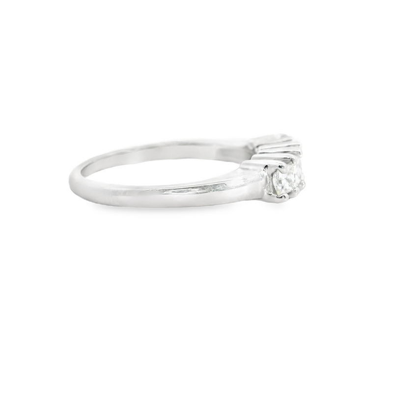 14K WG DIAMOND BAND
