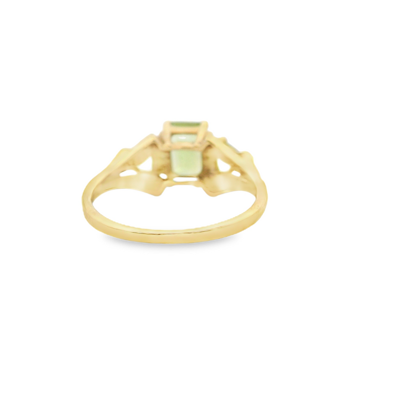 14K YG Peridot & Diamond Ring