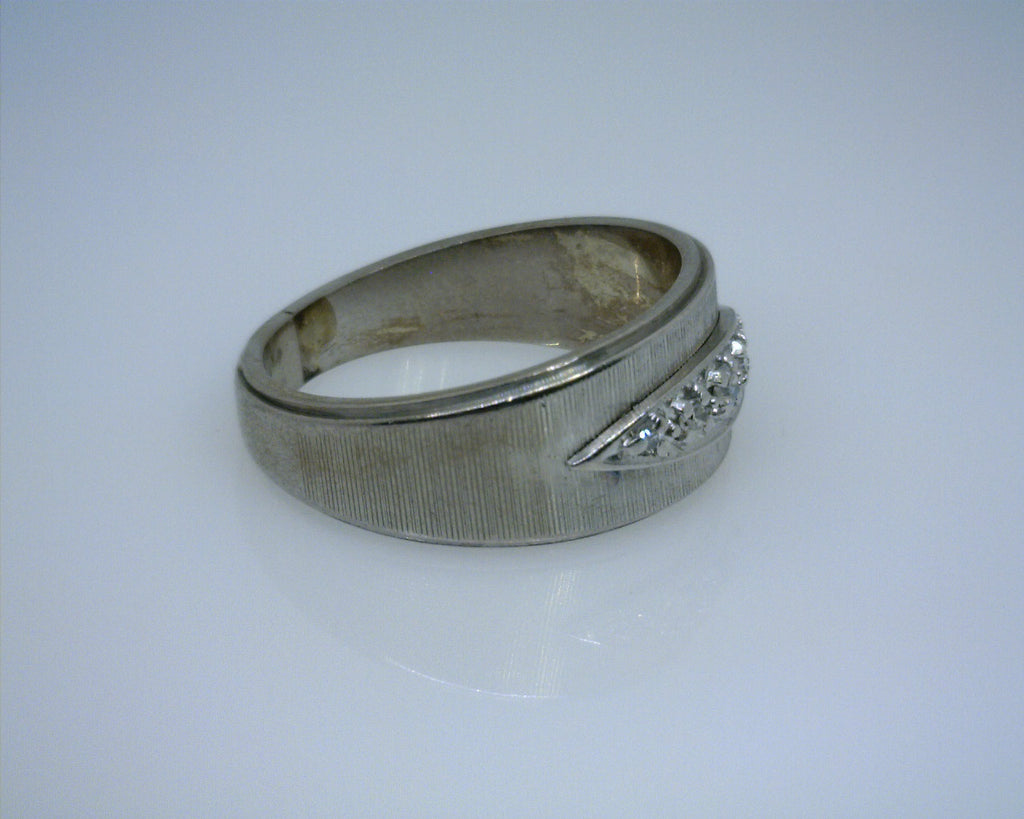 14K WG Diamond Band