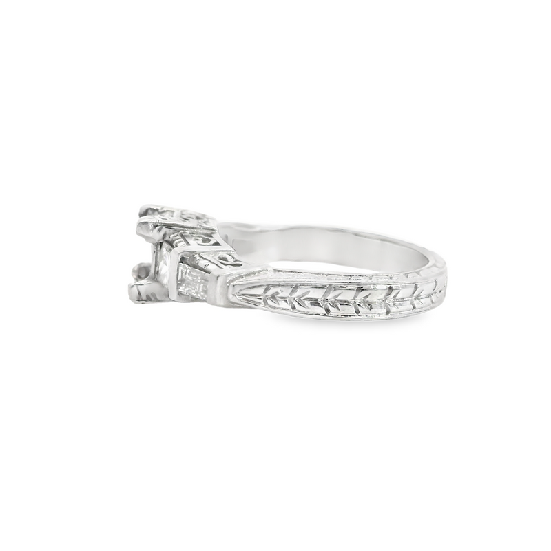 14K WG DIAMOND ENGAGEMENT RING