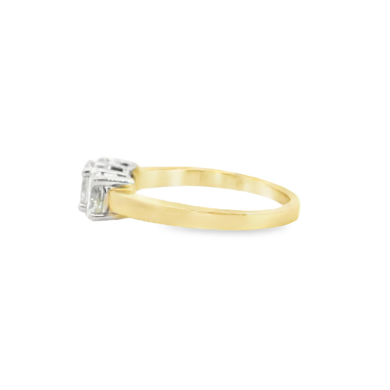 14K YG DIAMOND RING