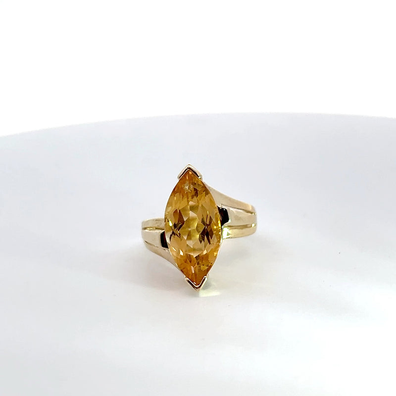 14K YG Citrine Ring