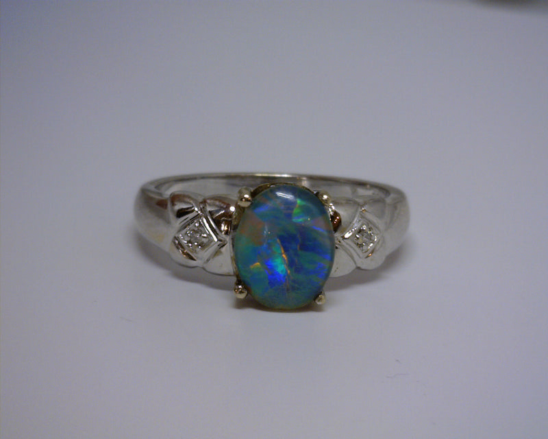 14K WHITE GOLD OPAL/DIAMOND RING