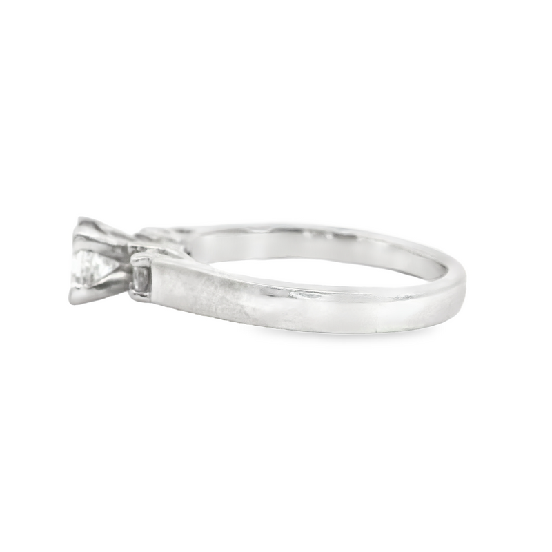 14K WG  DIAMOND ENGAGEMENT RING
