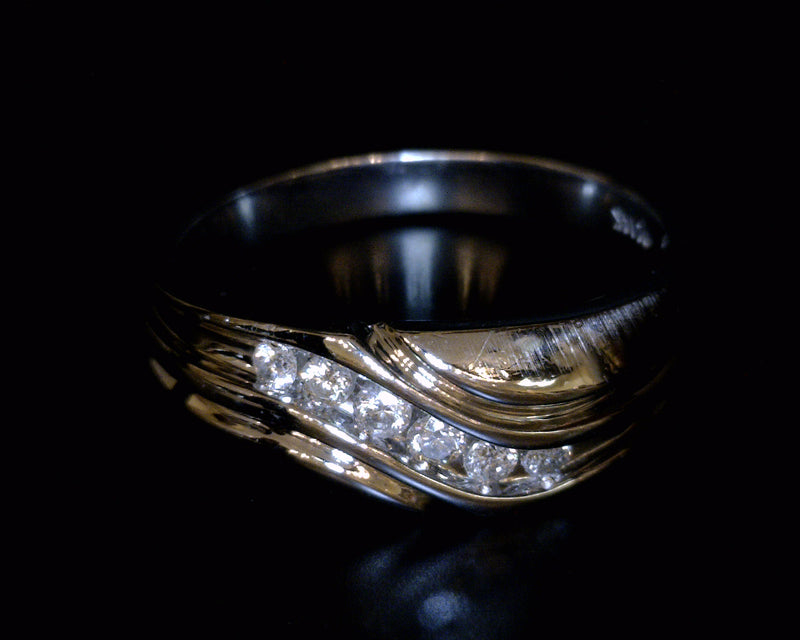 14K WG DIAMOND MENS BAND