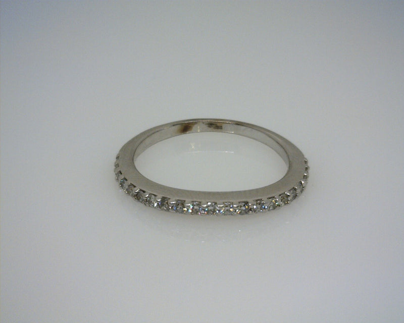 14K WG DIAMOND BAND