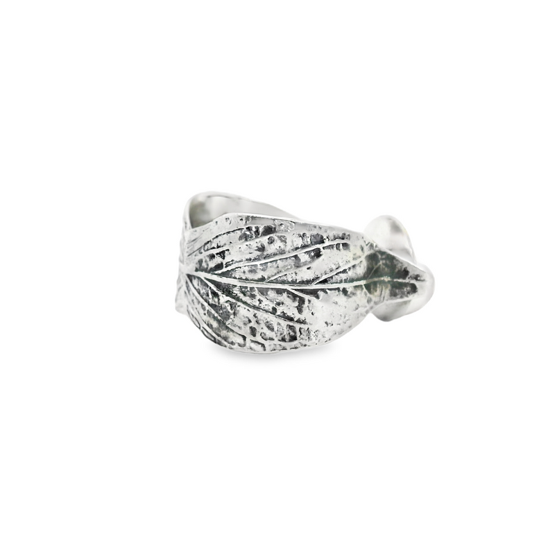 Sterling Silver Pearl Ring with Leaf Detail