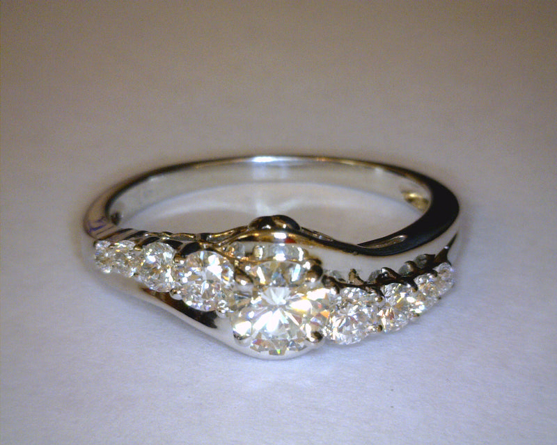 14K WG DIAMOND TWIST  ENGAGEMENT RING