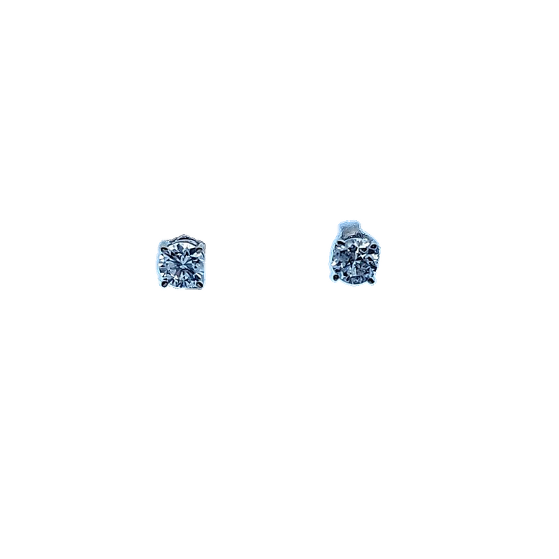 18K WG Diamond Stud Earrings H