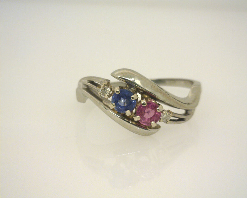 18K WG SAPPHIRE/DIAMOND RING