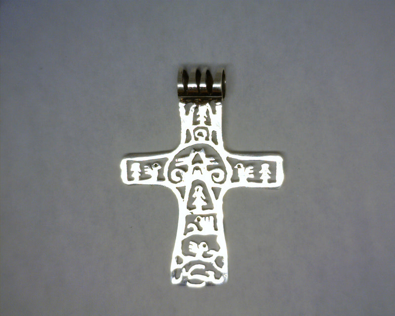 STERLING SILVER CROSS PENDANT