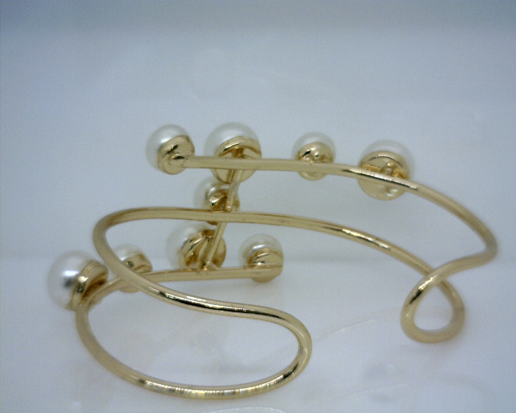 18K YG Plate Multi Row Pearl Cuff