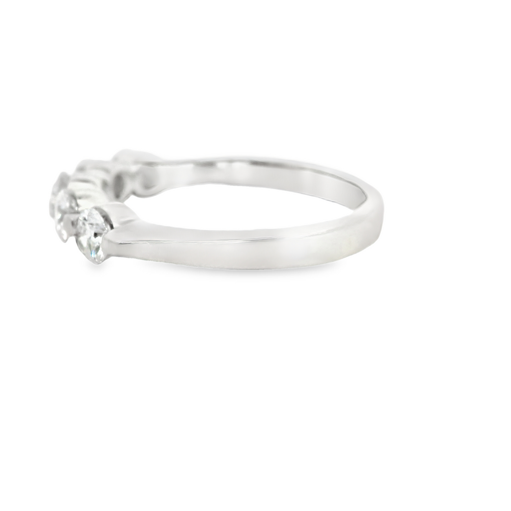 14K WG DIAMOND BAND