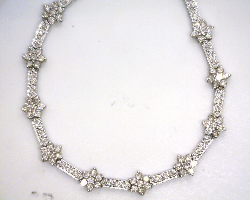 14K WG Flower Diamond Necklace 2.50 CT TW I-J I114.75