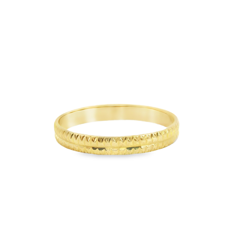 18K YG Diamond Cut Wedding Band