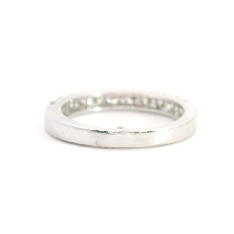 14K WG DIAMOND BAND