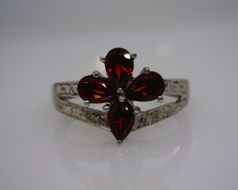 Estate Sterling Silver Garnet Ring Size 8.5