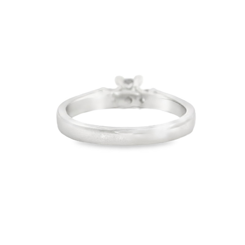14K WG  DIAMOND ENGAGEMENT RING