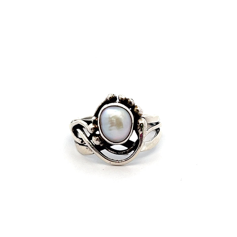 Sterling Silver Freshwater Pearl Ring