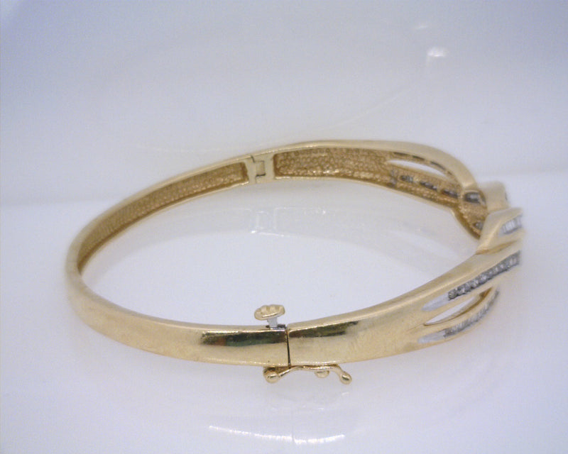 14K YELLOW GOLD DIAMOND BRACELET