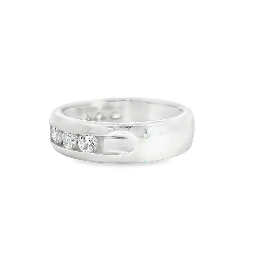 PLATINUM CHANNEL SET DIAMOND