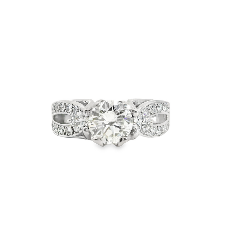 14K WHITE GOLD ENGAGEMENT RING