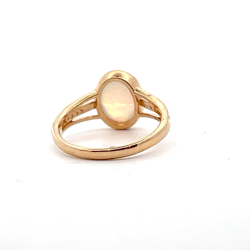 14K YG Opal & Diamond Ring