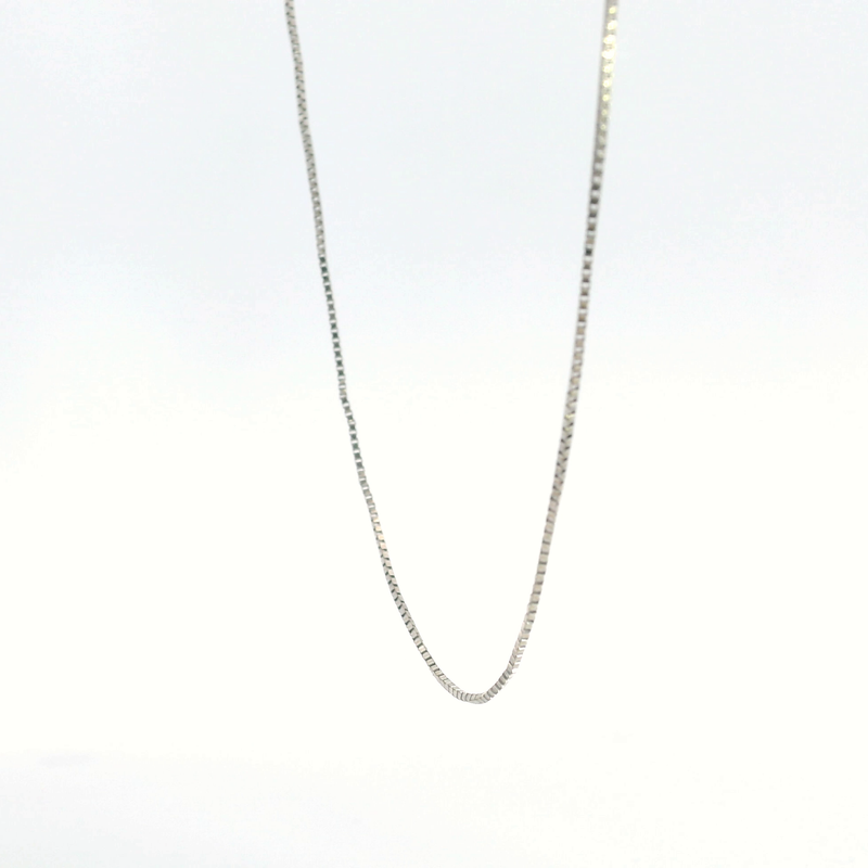 14K WG Box Chain 18"