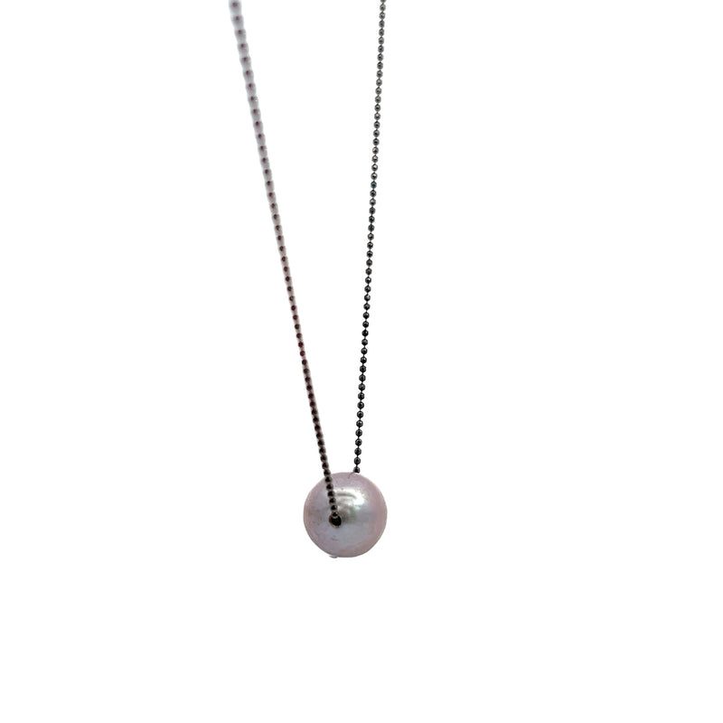 Black Plated Grey Pearl Necklace