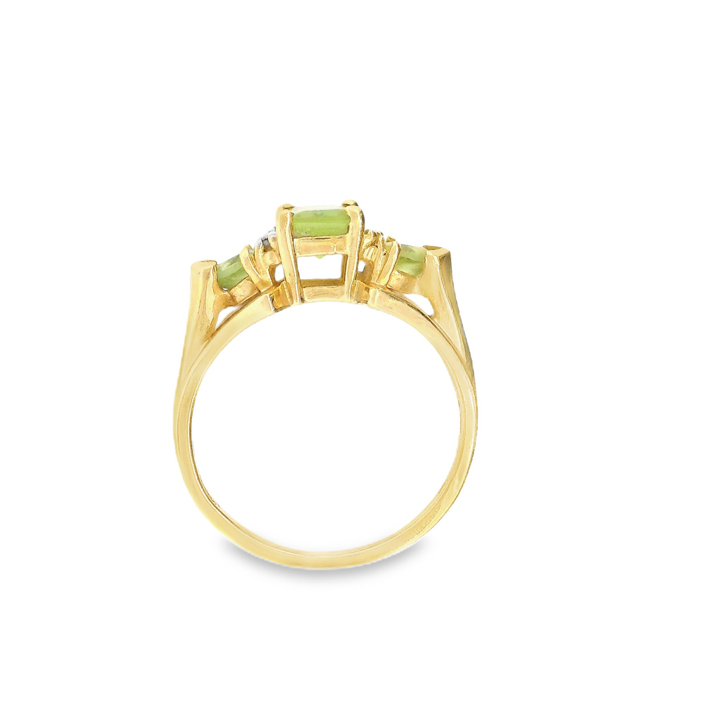 14K YG Peridot & Diamond Ring