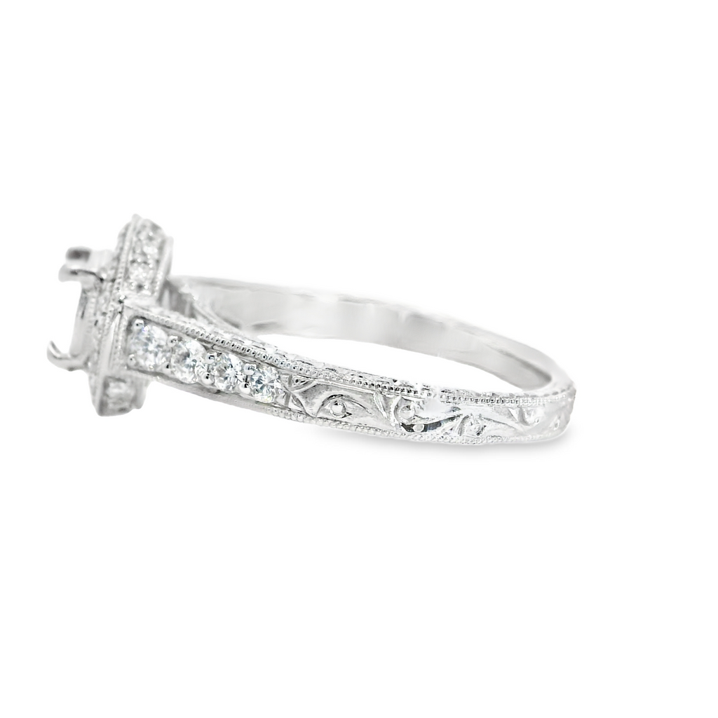18K WG DIAMOND HALO ENGAGEMENT RING